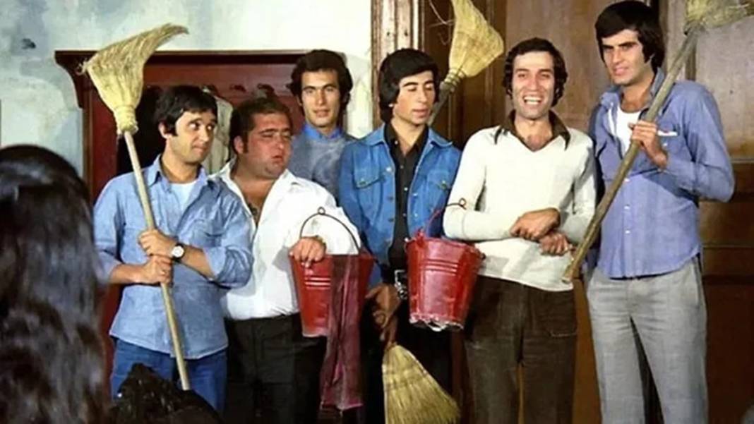 Hababam Sınıfı'ndan bir yıldız daha kaydı! Ünlü oyuncu 68 yaşında hayata gözlerini yumdu 10